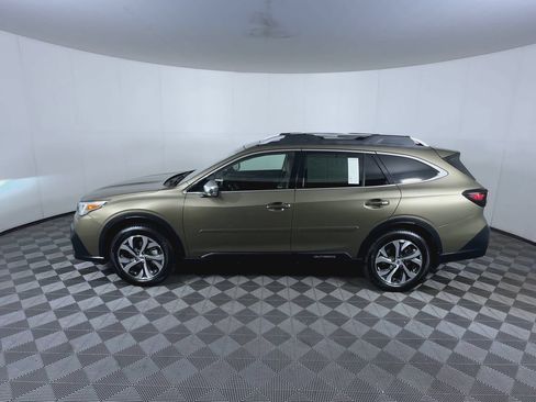 Used 2020 Subaru Outback Touring XT AWD/4WD image 5