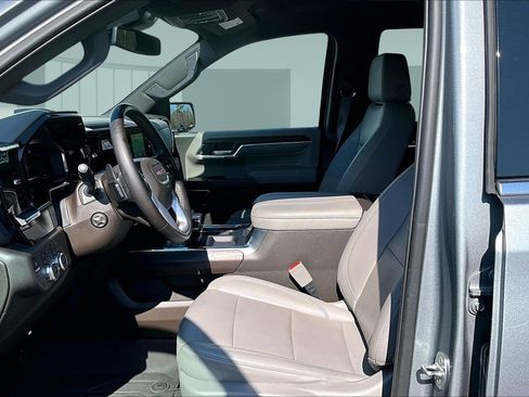 Used 2023 GMC Sierra 1500 SLT image 22