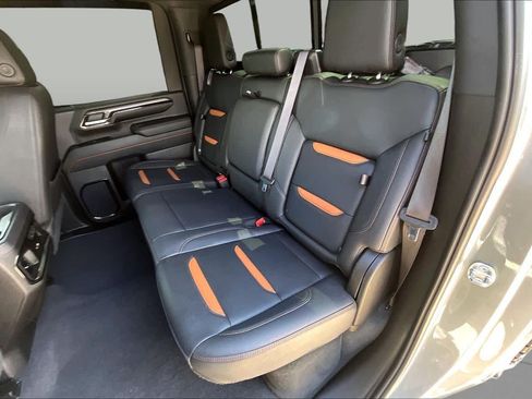Used 2024 GMC Sierra 2500 AT4 w/ AT4 Premium Plus Package AWD/4WD image 21