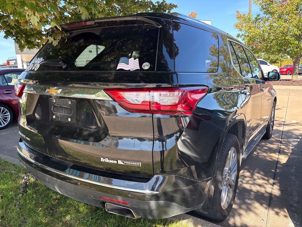 Used 2018 Chevrolet Traverse Premier AWD/4WD image 3