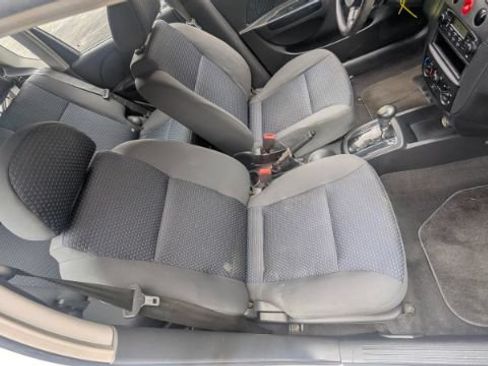Used 2006 Chevrolet Aveo LS FWD image 18