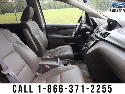 Used 2015 Honda Odyssey EX-L image 24