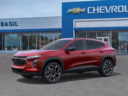 New 2026 Chevrolet Trax RS FWD image 2
