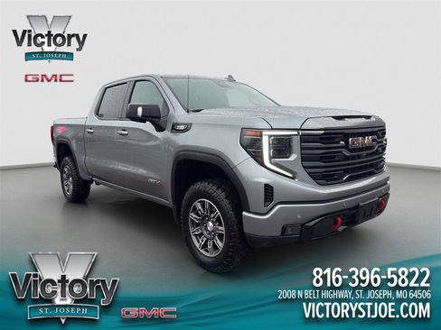 Used 2024 GMC Sierra 1500 AT4 w/ AT4 Preferred Package image 1