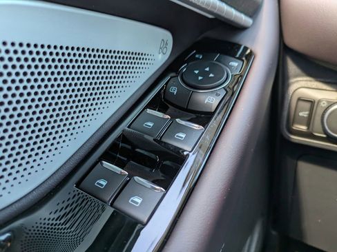 New 2026 Ford Explorer Platinum w/ LUX Leather Package image 30