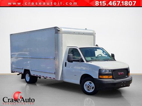 Used 2018 GMC Savana 3500 Extended w/ Driver Convenience Package image 1