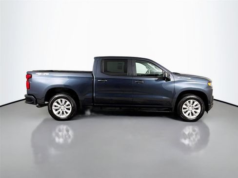 Used 2022 Chevrolet Silverado 1500 Custom image 10
