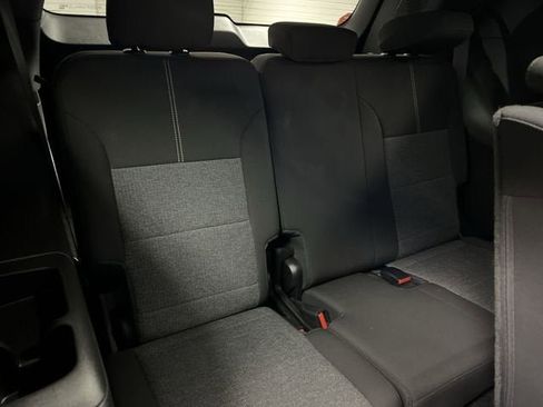 Certified 2025 GMC Acadia Elevation image 26