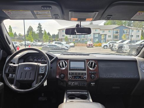 Used 2011 Ford F250 Lariat w/ FX4 4X4 Off-Road Pkg image 10
