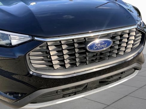 Used 2025 Ford Escape SE FWD image 53