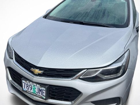 Used 2016 Chevrolet Cruze LT w/ Sun And Sound Package FWD image 2