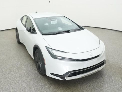 New 2026 Toyota Prius Plug-In Hybrid image 31