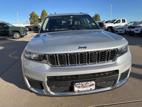 Used 2021 Jeep Grand Cherokee L Limited image 6