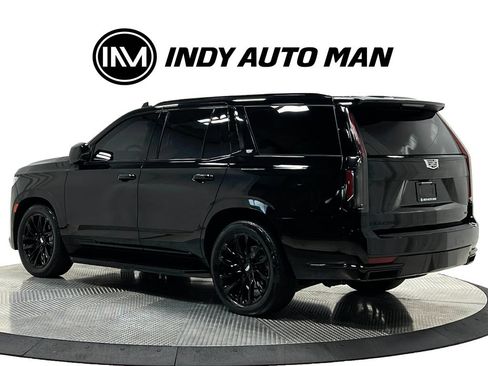 Used 2024 Cadillac Escalade Sport w/ LPO, ONYX Package AWD/4WD image 6