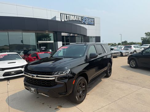 Used 2021 Chevrolet Tahoe 4WD image 1