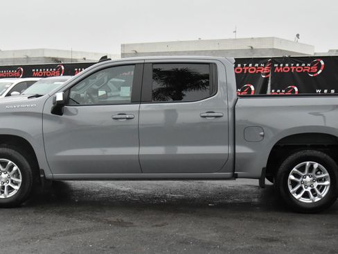 Used 2024 Chevrolet Silverado 1500 LT image 4