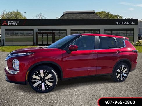 New 2026 Mitsubishi Outlander SE FWD image 1