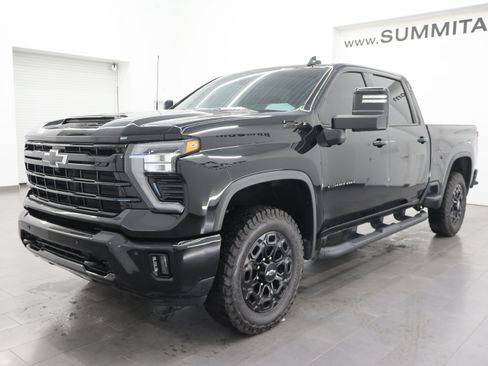 Used 2024 Chevrolet Silverado 2500 LTZ w/ LTZ Plus Package AWD/4WD image 7