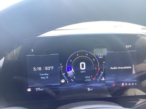 New 2026 Chevrolet Equinox LT w/ Convenience Package II FWD image 30