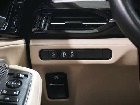 Used 2023 Acura MDX SH-AWD image 20