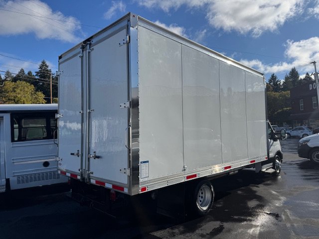 Used 2022 Ford Transit 350 DRW RWD image 6