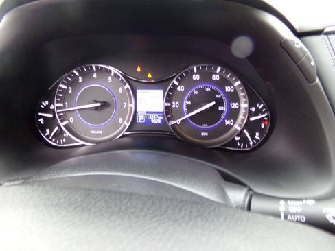 Used 2015 INFINITI QX80 4WD w/ Deluxe Technology Package image 39