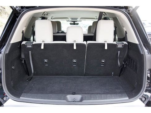 Used 2023 Nissan Pathfinder SL image 6