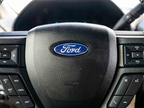 Used 2018 Ford F150 XLT w/ Equipment Group 302A Luxury RWD image 14