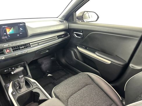 Used 2025 Kia K4 GT-Line image 26