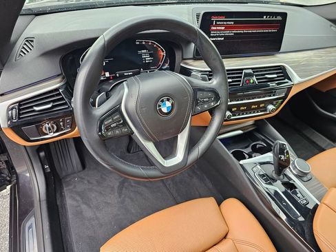 Certified 2023 BMW 540i w/ Convenience Package RWD image 15