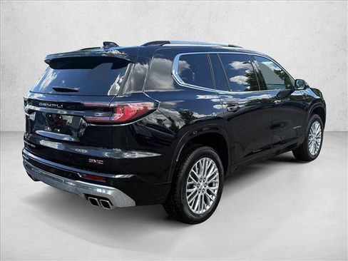 Used 2024 GMC Acadia Denali AWD/4WD image 4