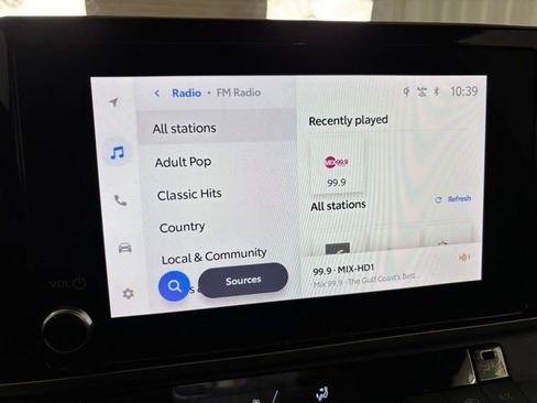 Used 2025 Toyota Camry LE image 19