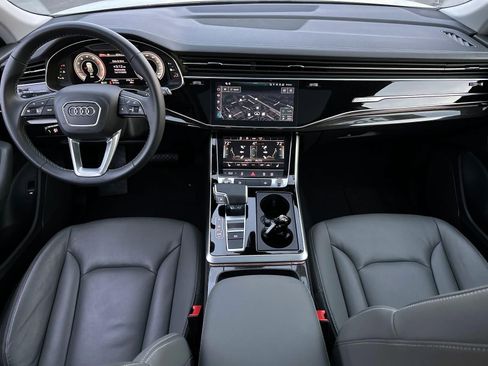 Used 2025 Audi Q8 Premium w/ Black Optic Package image 29