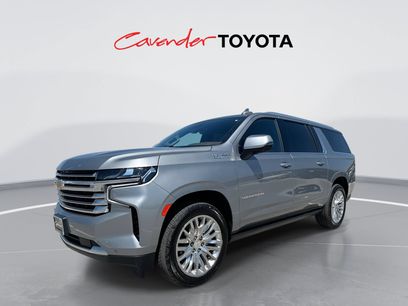 Used 2024 Chevrolet Suburban High Country w/ Premium Package 2