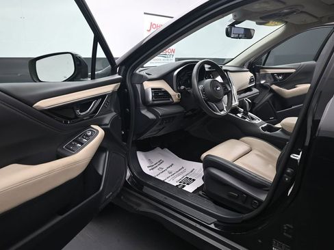 Used 2022 Subaru Outback Limited AWD/4WD image 15
