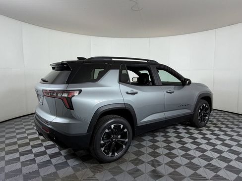 New 2026 Chevrolet Equinox RS w/ Convenience Package III AWD/4WD image 4