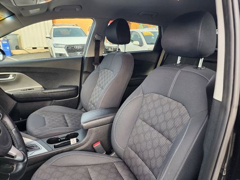 Used 2018 Kia Niro LX image 13