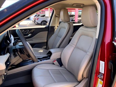 Used 2022 Lincoln Corsair AWD w/ Equipment Group 101A image 8