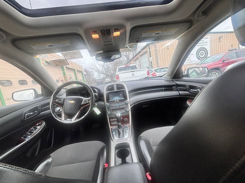 Used 2013 Chevrolet Malibu LT image 12