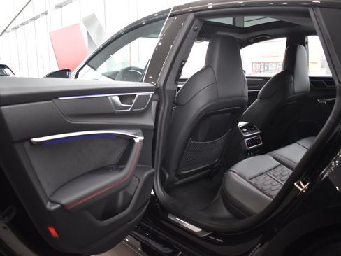 New 2025 Audi RS 7 Performance image 36