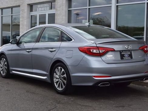 Used 2017 Hyundai Sonata Sport w/ Value Edition Package 02 FWD image 7