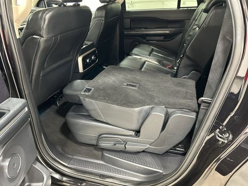 Used 2024 Ford Expedition Max XLT AWD/4WD image 30