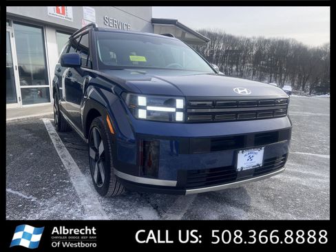 Used 2025 Hyundai Santa Fe Limited image 7