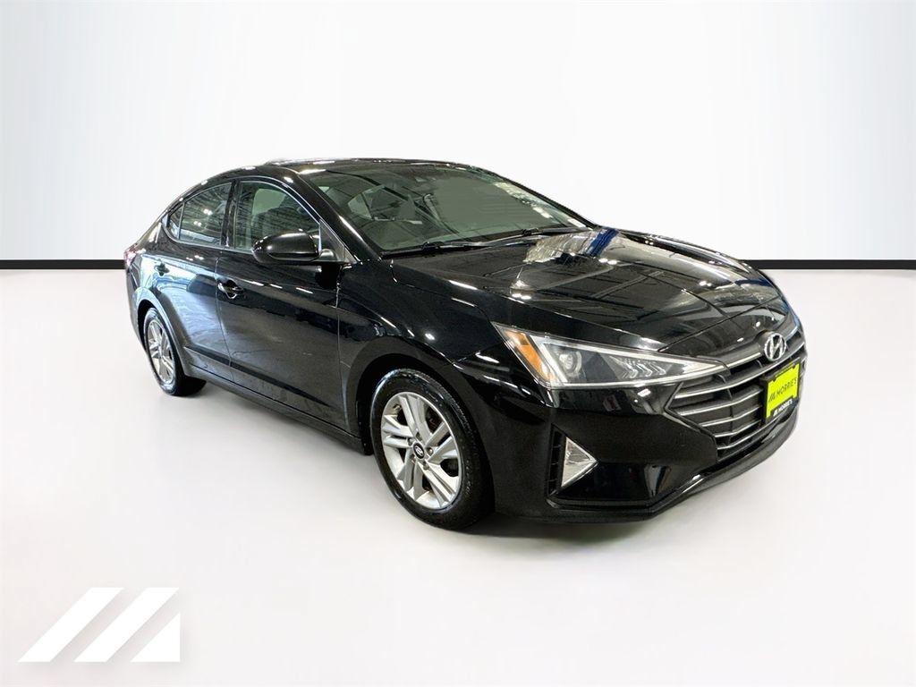 Used 2020 Hyundai Elantra Value Edition FWD image 3