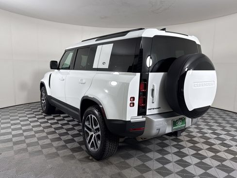 Used 2024 Land Rover Defender 110 S AWD/4WD image 3