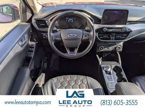 Used 2020 Ford Escape SE FWD image 14
