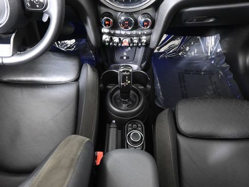 Certified 2023 MINI Cooper S image 31