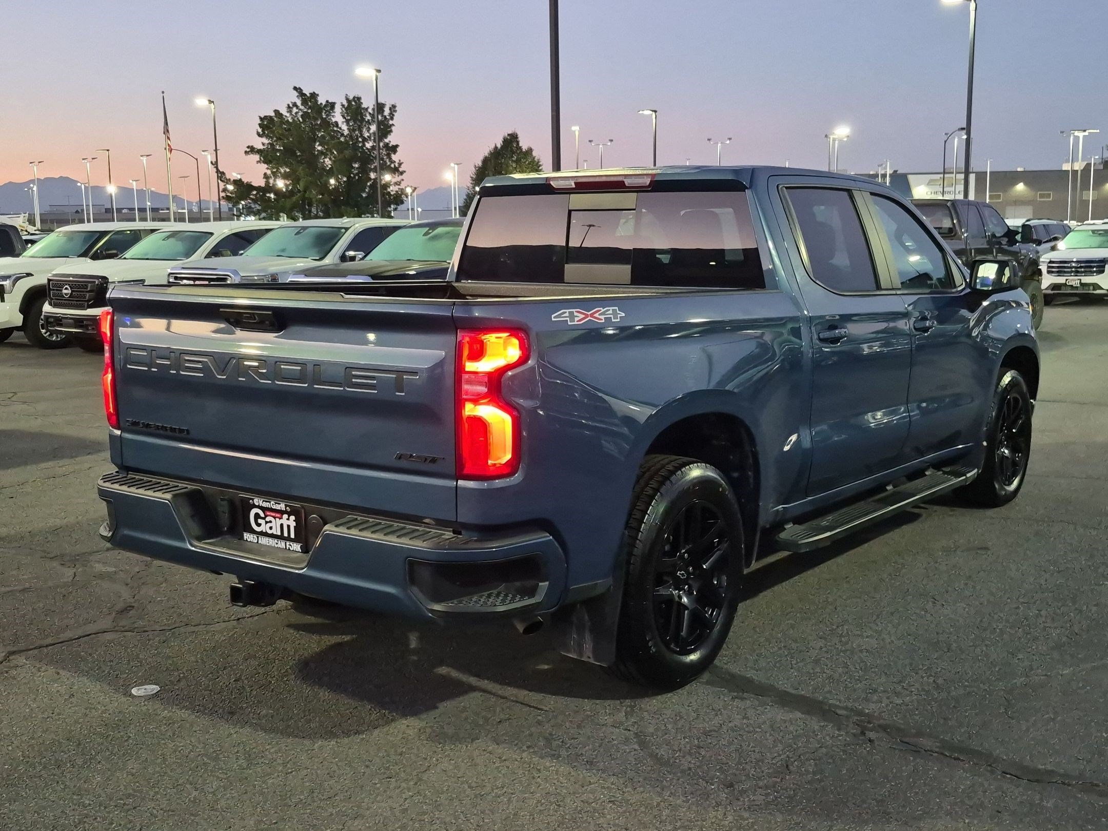 Used 2024 Chevrolet Silverado 1500 RST w/ Convenience Package II AWD/4WD image 3