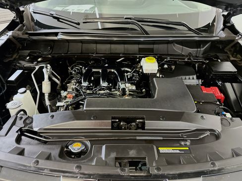 Used 2024 Nissan Pathfinder S w/ Cargo Package image 34