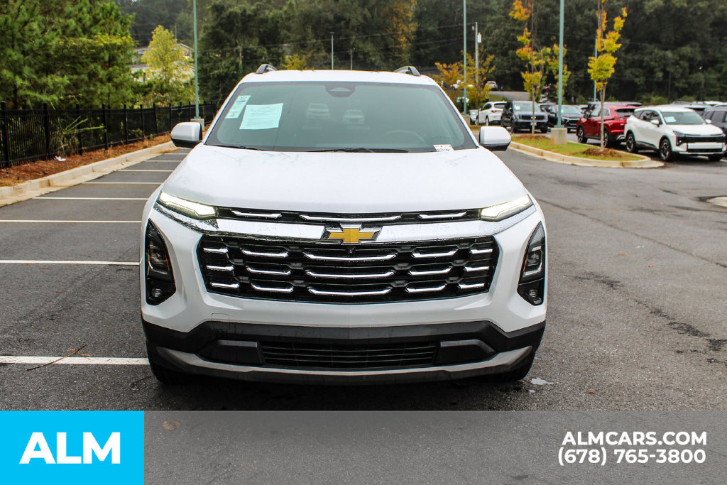 Used 2025 Chevrolet Equinox LT w/ Convenience Package II FWD image 9